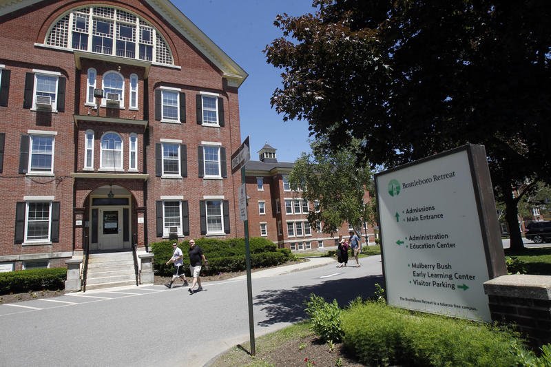 LISTEN: Sheriff Keith Clark Goes Public About His Struggle With Depression bit.ly/2vxmmBz https://t.co/O4T7E2driW