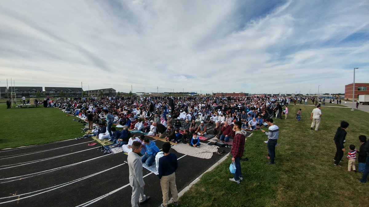 JoshMorganLDN's tweet photo. Eid al-Adha prayers at Saint Andre Bassette Catholic SS in Northwest #ldnont https://t.co/5F2nHKgIOt