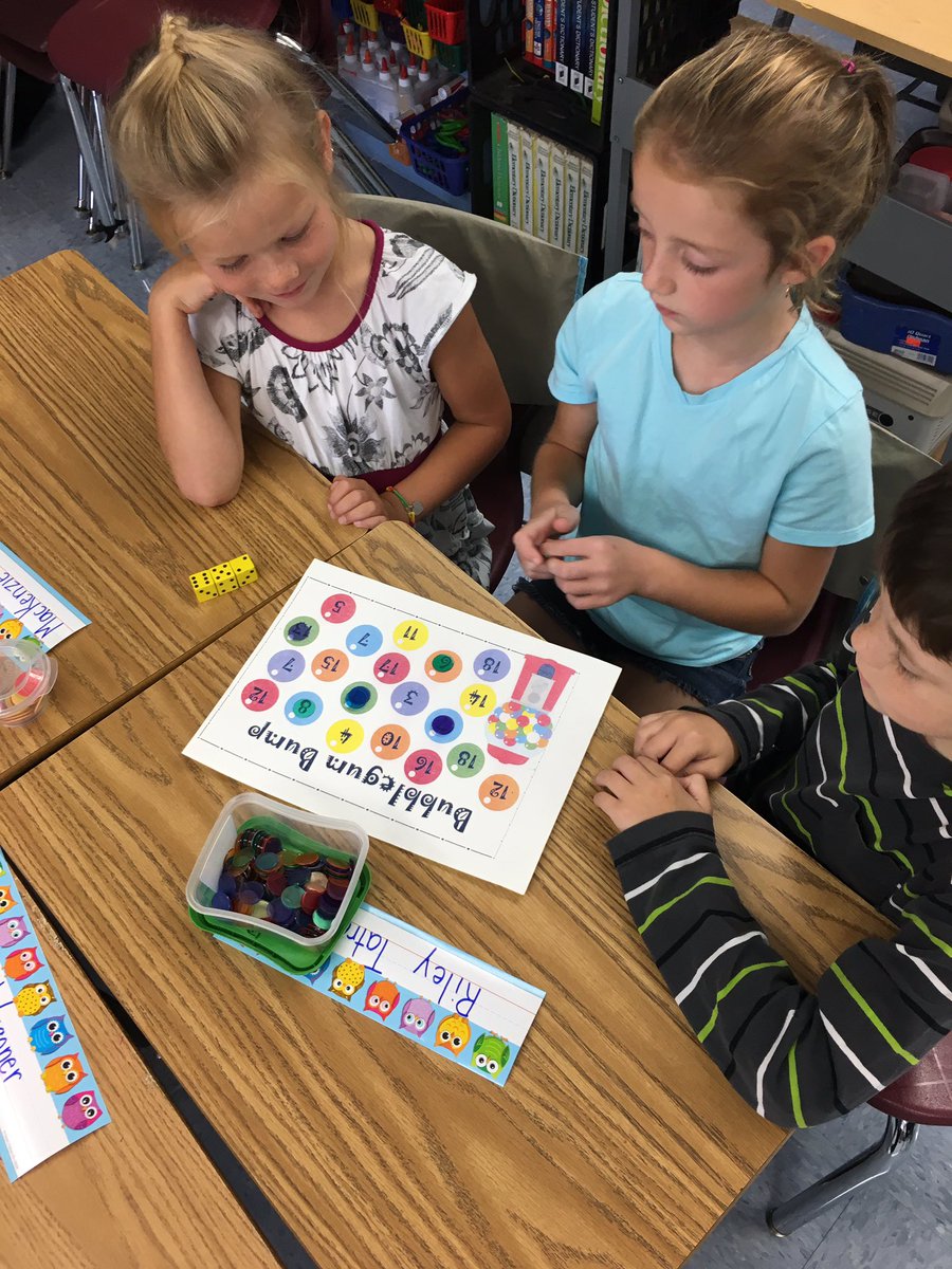 loucollins65's tweet photo. Practicing number sense and cooperation all at once. #wecareaboutourkids #CARES #highgatehawks https://t.co/VWhWYvQBpB