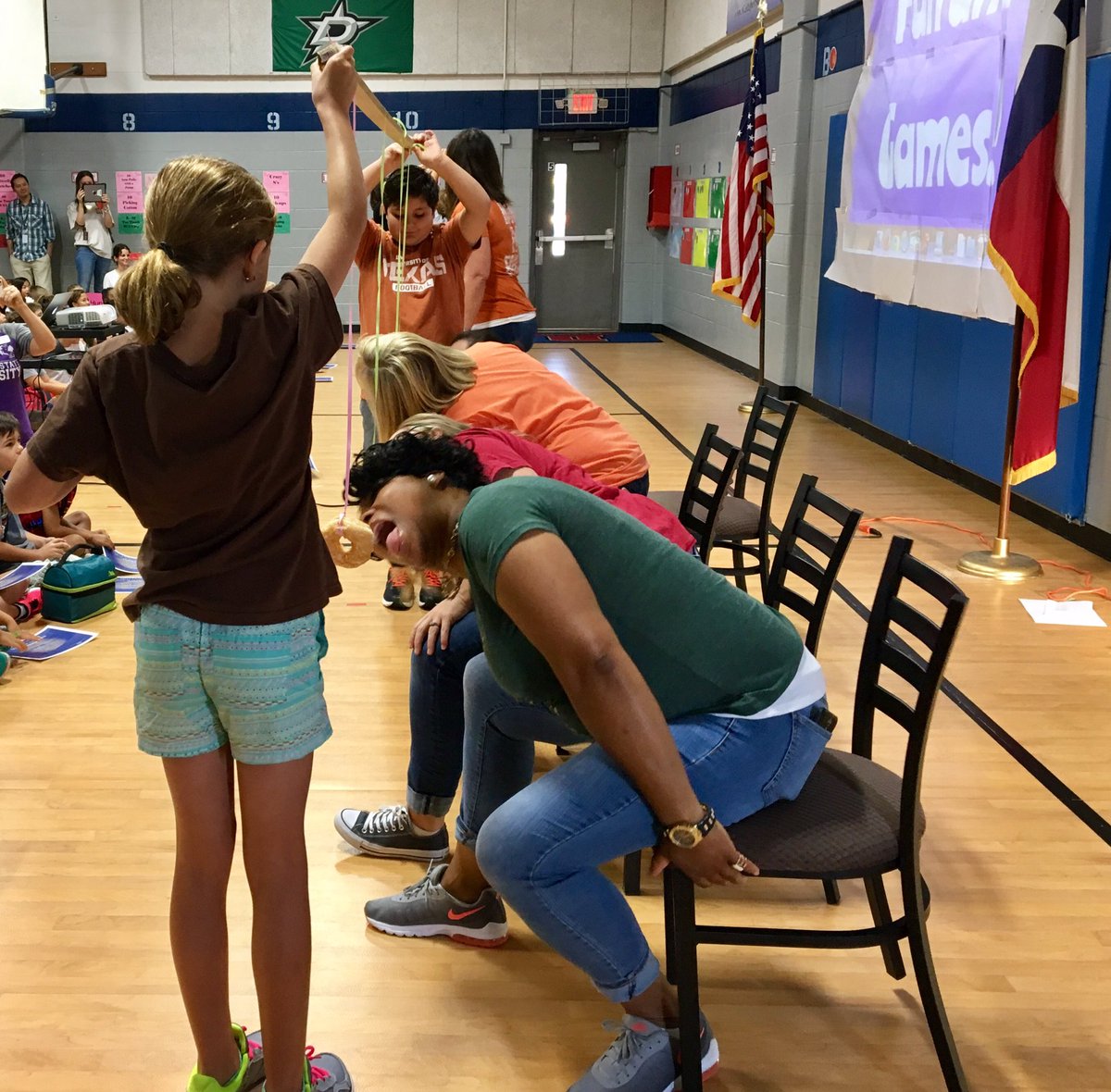 joyceamery's tweet photo. What wouldn't we do for our Students, or should I say for a #donut ?! #1stAssembly @DESDolphins @DES_Landrum @DESjtorres @DovePTA1 @GCISD https://t.co/qpJREbJiFh
