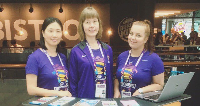 HAAGAHELIAamk's tweet photo. Kurkista #EuroBasket2017 rakentamisen ja lentokentän kulisseihin opiskelijoidemme näkökulmasta! #haagahelia https://t.co/bBnjsxsMJV https://t.co/oSYITrKDIO