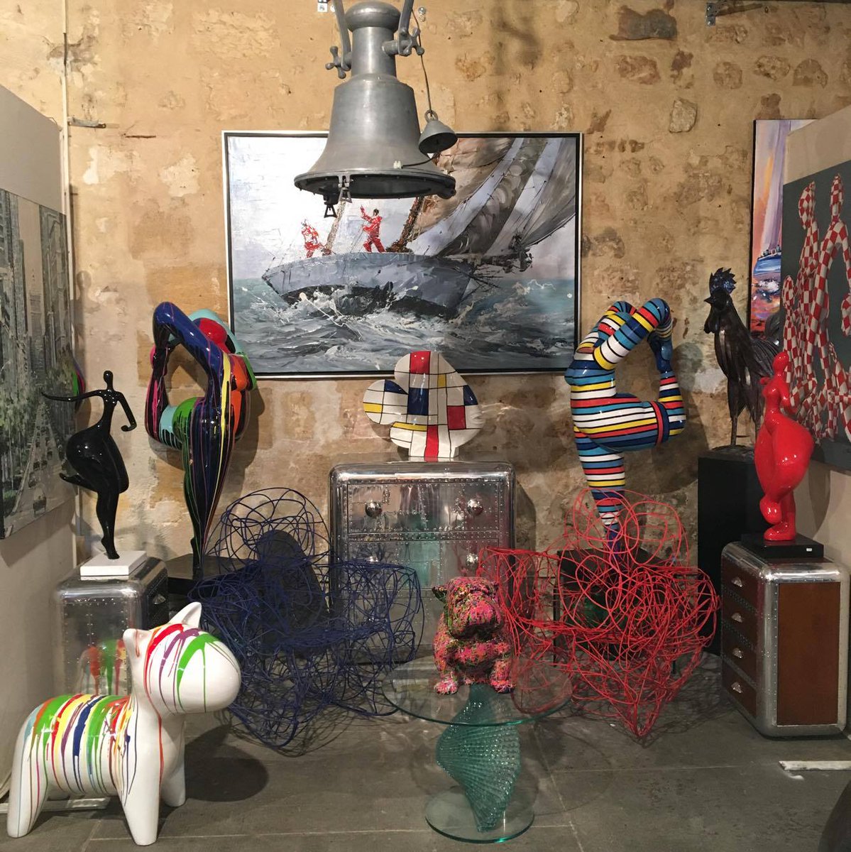 EspaceDesignBx's tweet photo. Nouveautés dans ce salon chez Espace Design Bordeaux
#bordeaux #france #design #bronze #arbre #table #danseuse #sculpture #résine #createur https://t.co/2BZIdVT4Rk