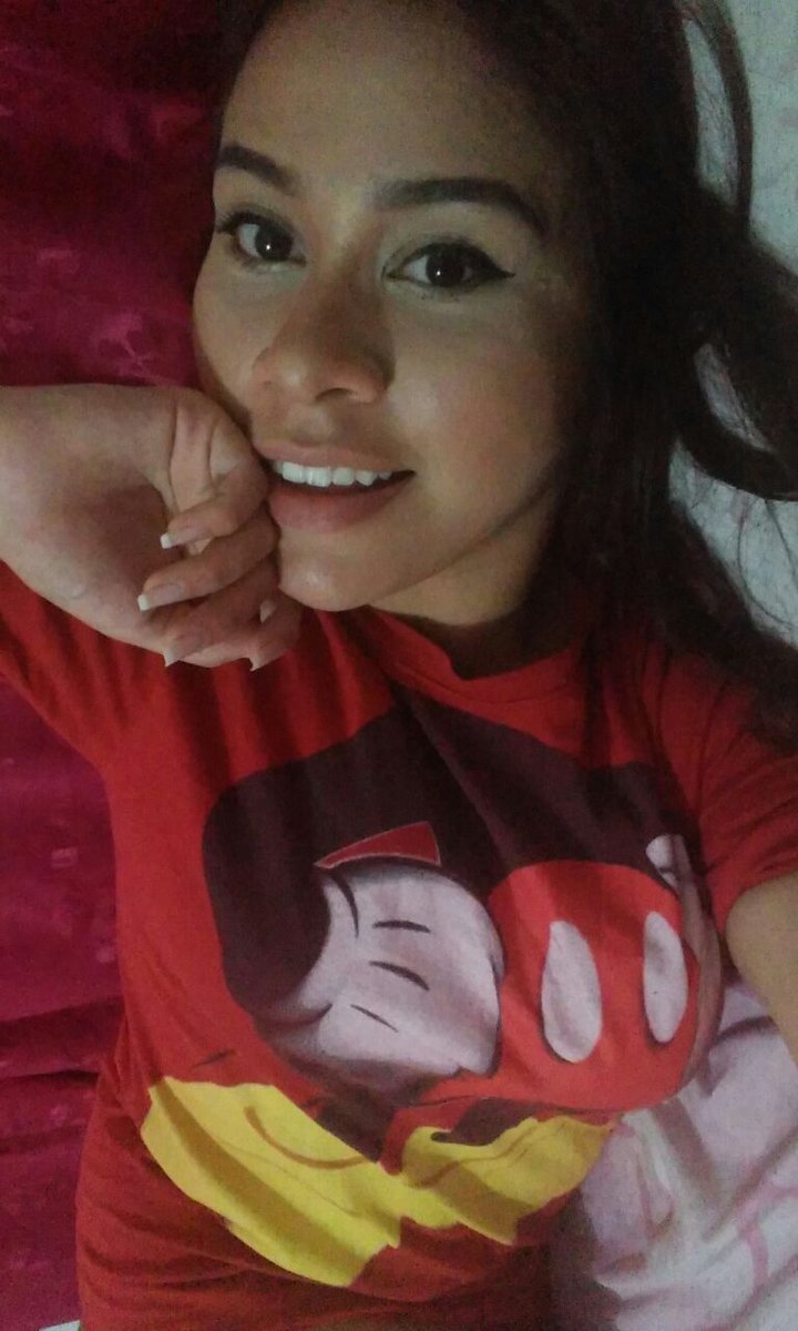 evajolye3's tweet photo. Hi guys, today is a #HappyFriday , and I get #squirts for yours haha I love you boys
follow me and clic here:   https://t.co/yTHv34iMY1👉👌😍😍😈 https://t.co/d47O6Xl4tC