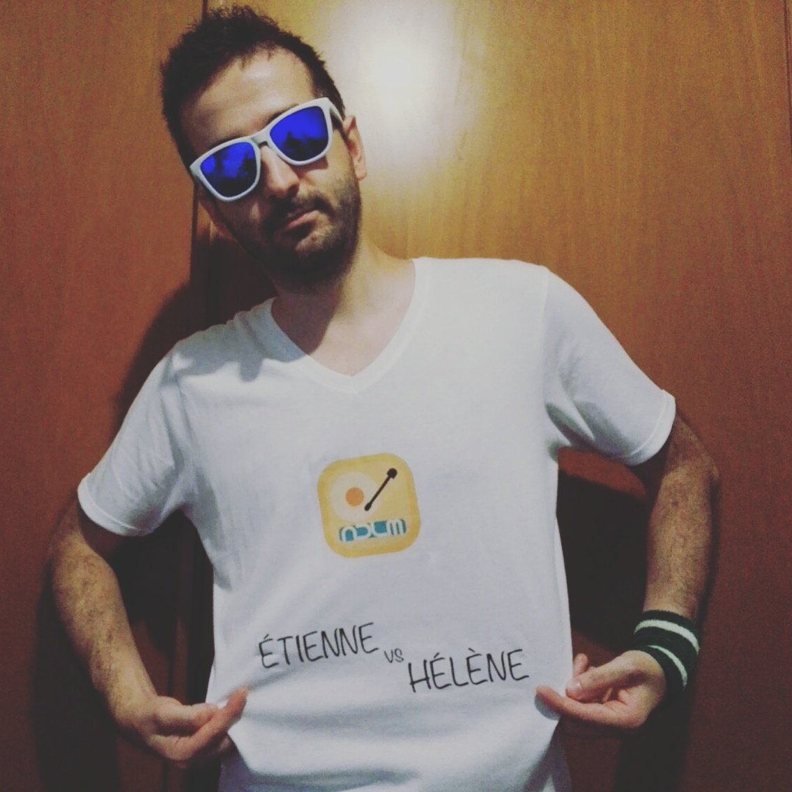 enricoatti's tweet photo. All my support... Best of luck for your gig! I wanna hear your Vuvuzela! @EtiennevsHelene https://t.co/MpdyEHpnAX