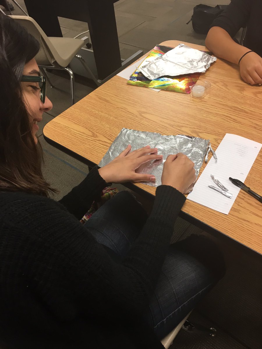 AMColonM's tweet photo. Making Character Foils in English 1! #MakeItTangible #StayCommitted @legacypcadfw https://t.co/ShCknWPHTm