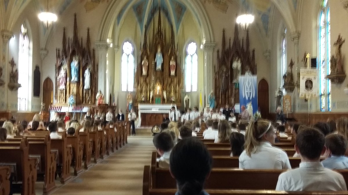 StMaryAvon's tweet photo. Blessed to share in #FirstFriday Mass as a school family! Ended by singing #BellsOfStMary and our #school song #together! #RingThoseBells https://t.co/Yhs4A6ehXp