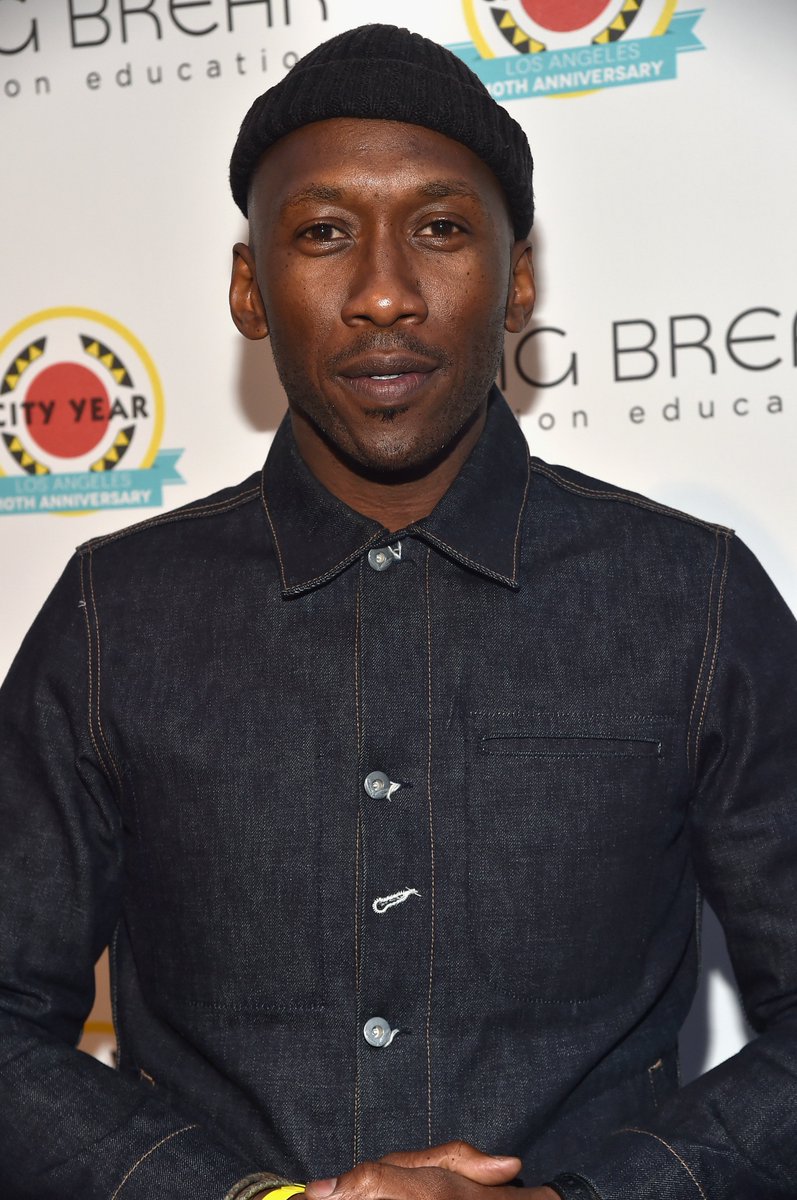 VibeMagazine's tweet photo. Mahershala Ali officially joins the cast of ‘True Detective’ season 3 https://t.co/HoQYhem0VD https://t.co/nO0yO4f6dj