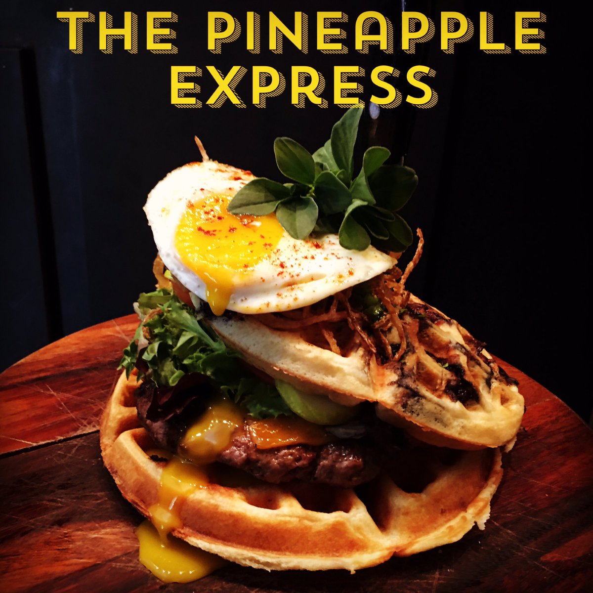 #leburgerweek <a href="/TrufflesBgrBar/">Truffles burger bar</a> here we go!!!!