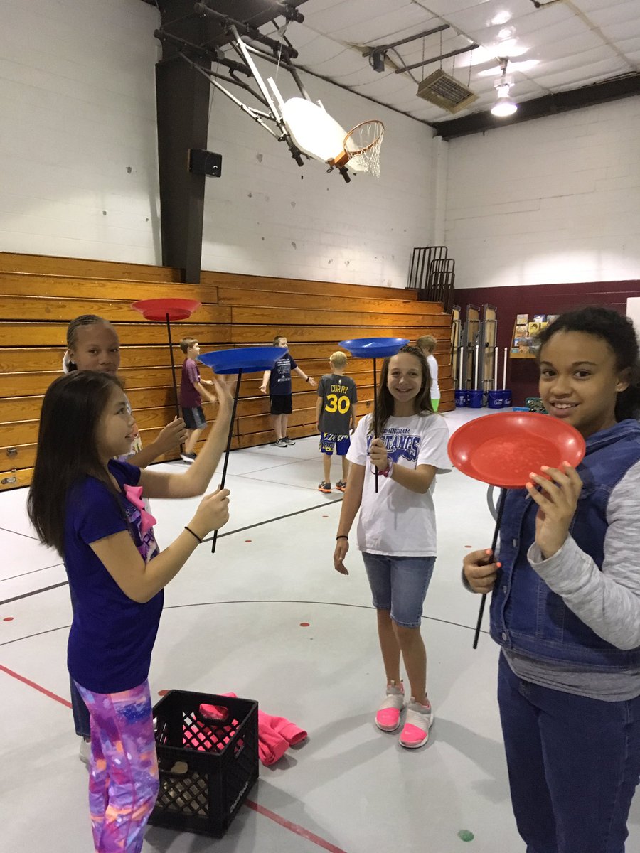 GESRockets's tweet photo. All kinds of excitement and fun in Physical Education class today!  #Fitness #PhysEd https://t.co/xbU0c2qQt5