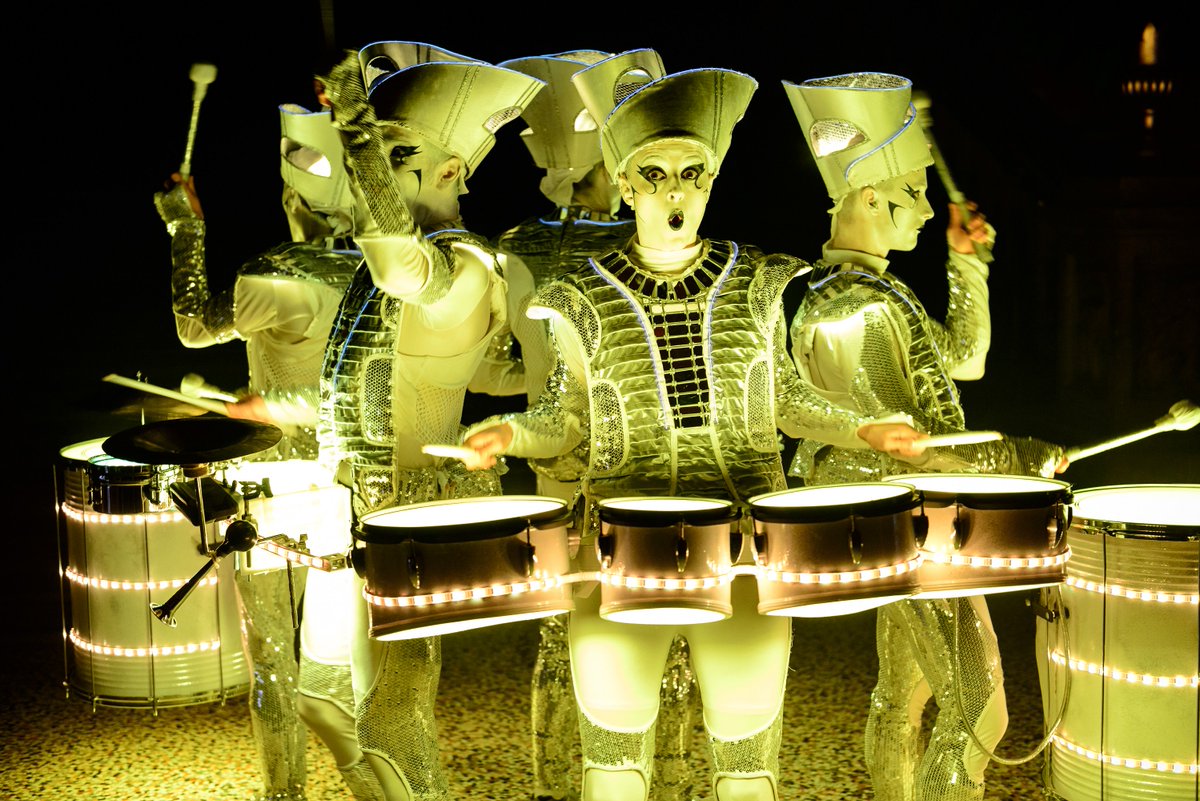 wbmusic's tweet photo. Blackpool, we'll be back soon! #LightPool @visitBlackpool @visitfyldecoast #LEDdrummers #LightPool2017 https://t.co/Zhm0YJ5zJh https://t.co/EfqfQiBTWO