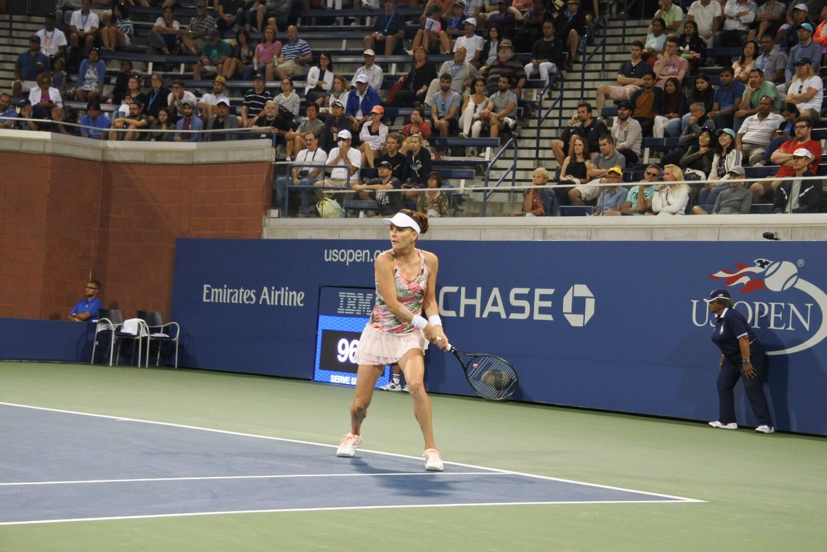 Radwanska_Fans's tweet photo. Aga in action #4 #USOpen https://t.co/9OQzt4Jyhz