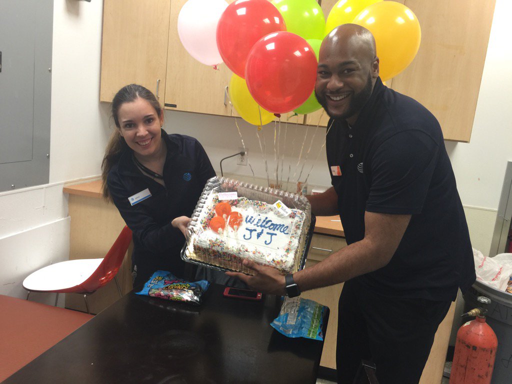 Pete_Scarsdale's tweet photo. Welcome to the Scarsdale team @JimmyEdwardsATT @JenRamos_ATT  excited for you guys to start @LarissaHusosky https://t.co/KRncLVQHjB