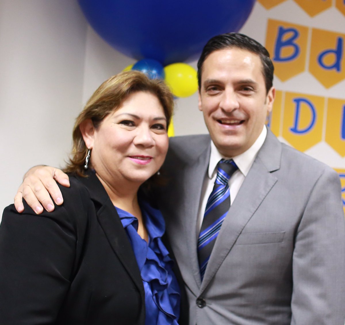 Felicito a mi amiga Diputada <a href="/LauraPaulaNL/">Laura Paula López</a> de @diputadosPANNL, por motivo de su cumpleaños. 

 ¡Mis mejores deseos!