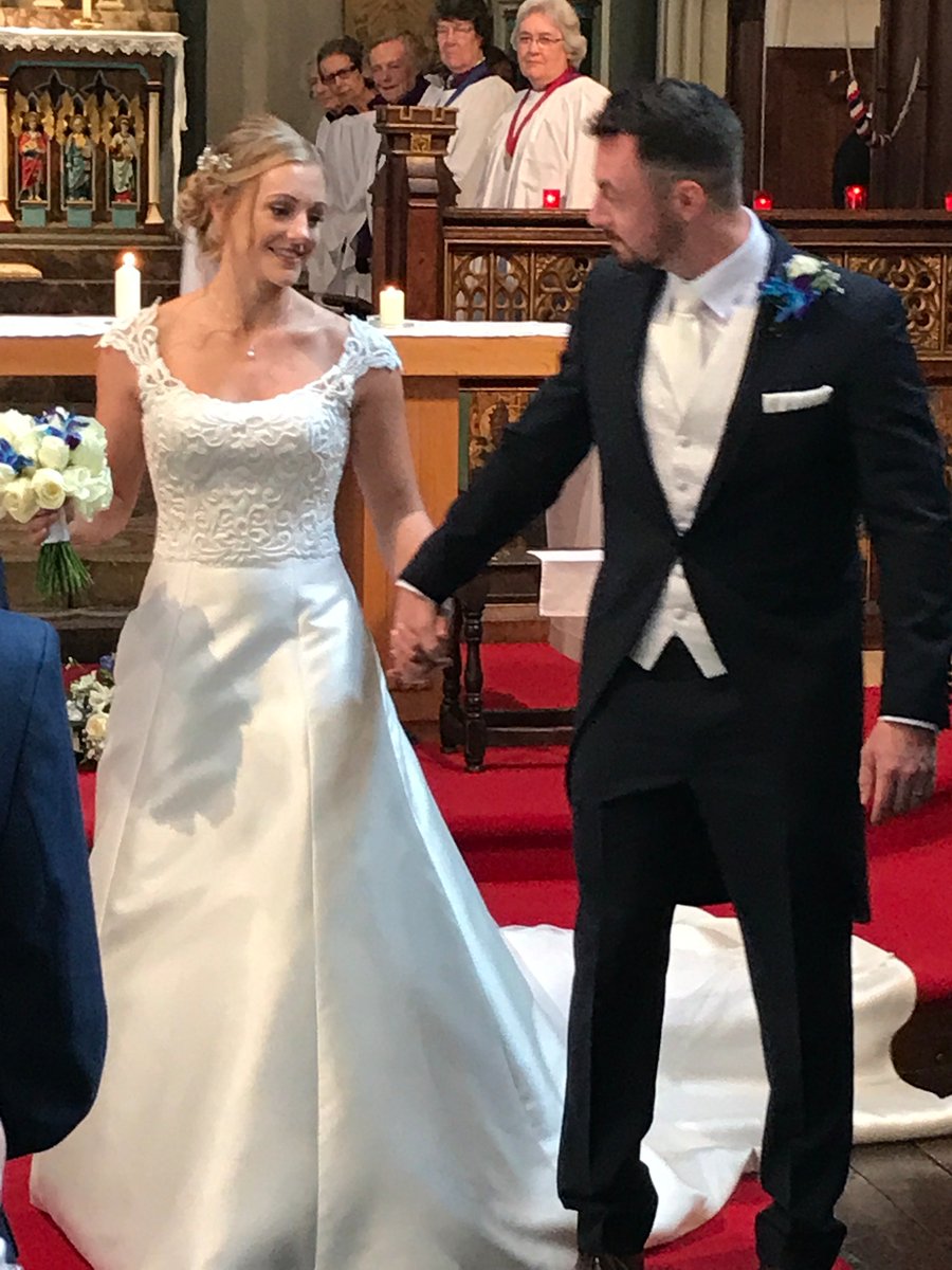Stunning day, amazing dress &amp; our beautiful Kristen Smith Ties the Knot, We wish her and husband Barry Fleming all the best!
#wedding2017