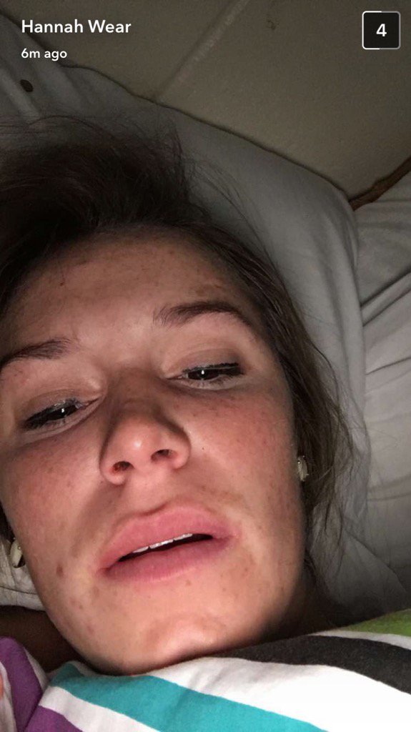 kookookendall's tweet photo. When everyone's back at college and it officially hits you that you're not going back @wearishannah @rachelugolik https://t.co/ypqQ0sHFAB