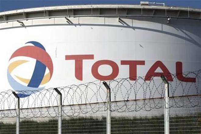 FinancialXpress's tweet photo. #Total mulls #fuelretailing in #India with local partner
https://t.co/vdjjhapApm https://t.co/PHeMV6YqER