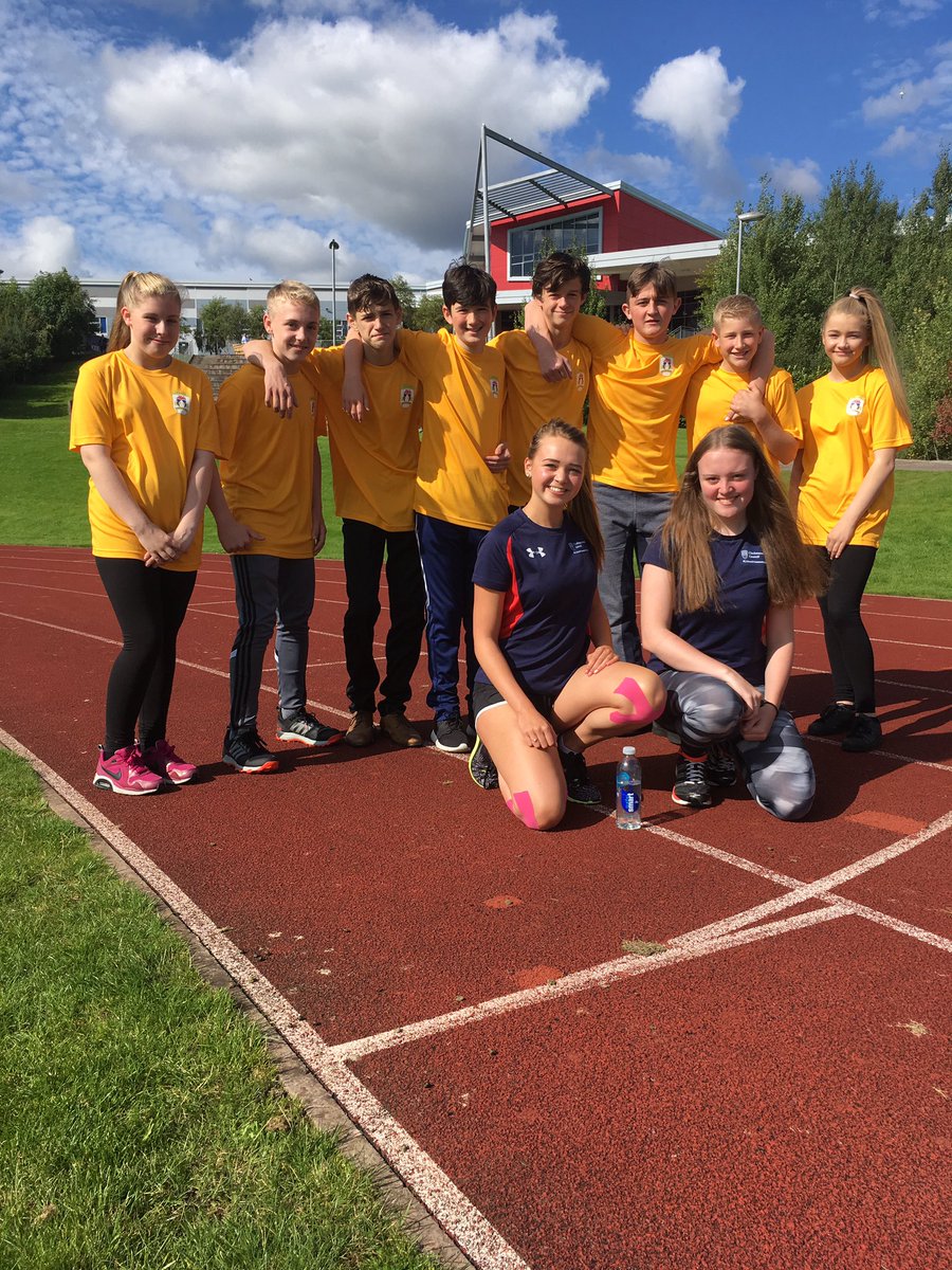 LornshillPE's tweet photo. Our Sports Leaders ready for the CPSSA Cross Country! #lornshillleaders #winning https://t.co/vNkslXPTUI