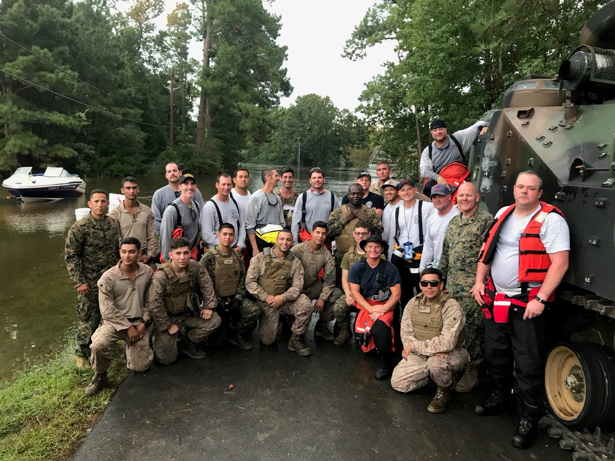 scfdpio's tweet photo. HARVEY UPDATE: Yesterday #USARTF4 teamed with military utilizing amphibious vehicles in Lumberton. To date 375+ rescued. #Harvey https://t.co/rAiRtV3TPy