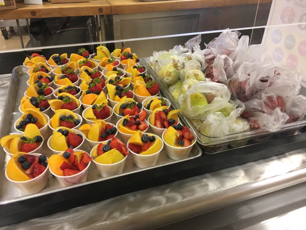 #FreshFruitFridays at #PowersElemntary