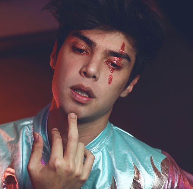 ueharaphl's tweet photo. Gawd 😍😍🔥 - Nikè
#viniph #viniuehara https://t.co/NFL0tbqfBJ