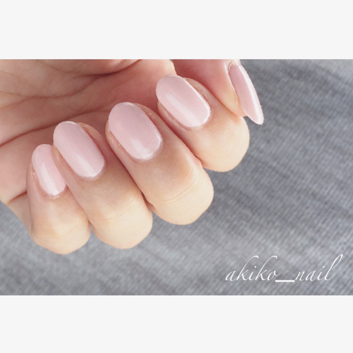 Akiko 5日ぶりのネイルは ただ塗っただけ Glow付録のukaプロデュースカラーを使用 セルフネイル 付録ネイル Ukaプロデュース