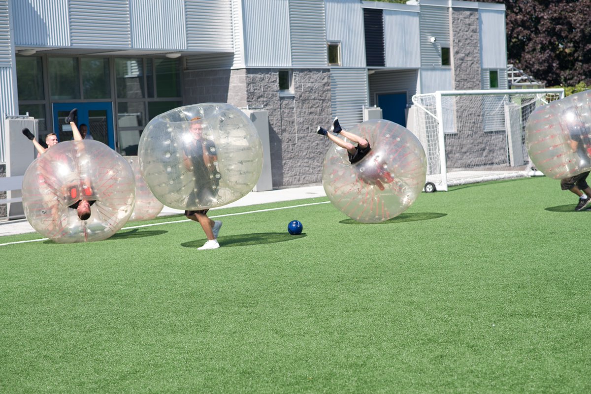 Algonquin College tweet media