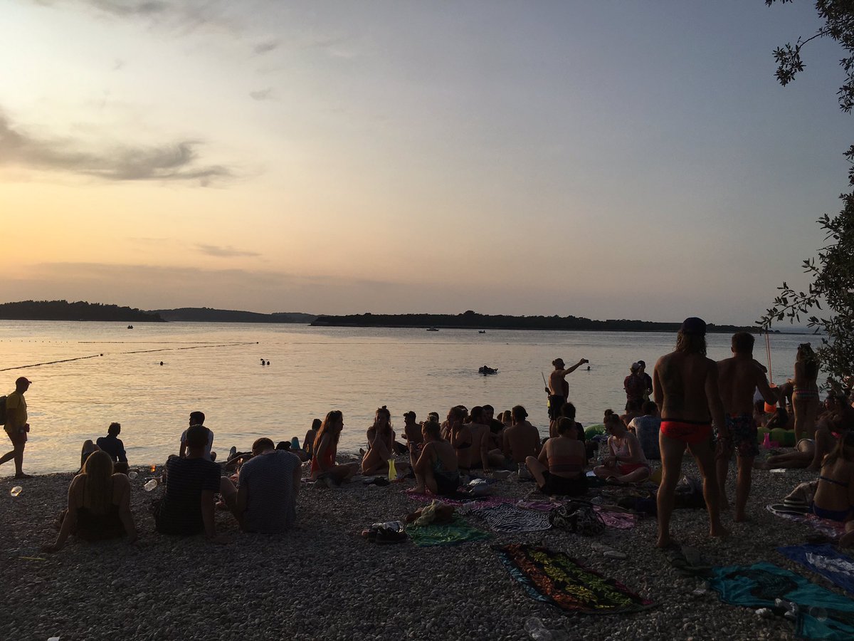 DrewQMixnMaster's tweet photo. Big sounds @Dimensions_Fest https://t.co/Gg2wVMCXe4