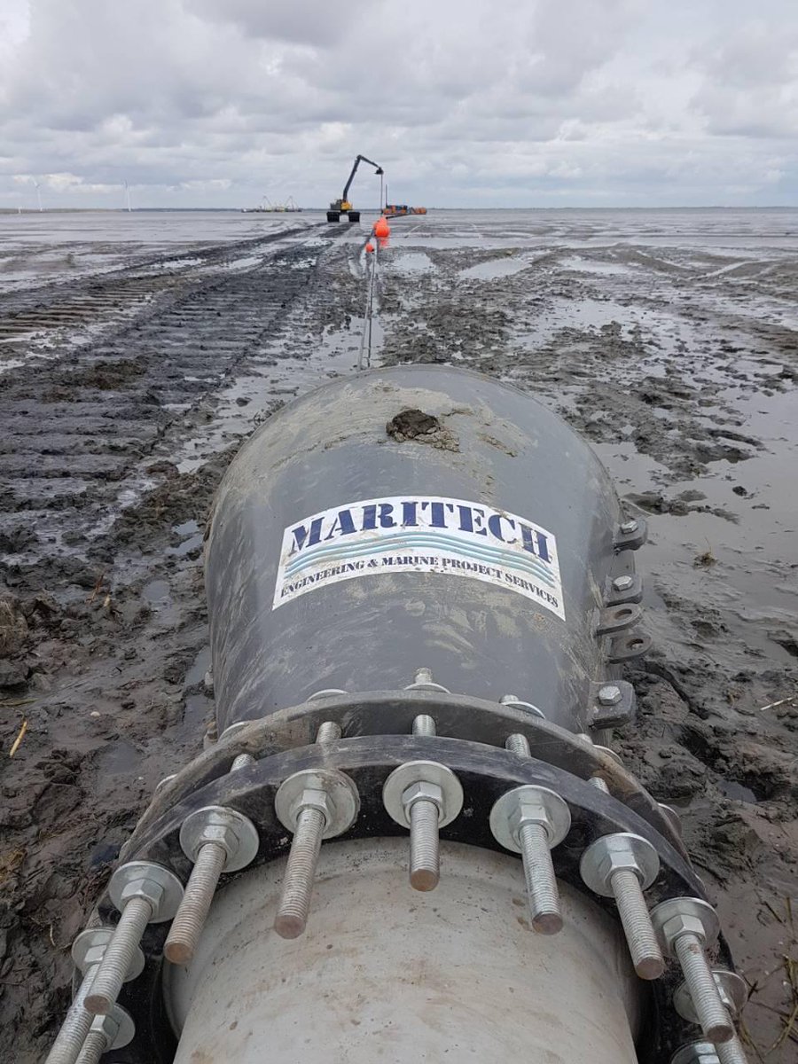 Maritech_group's tweet photo. @Maritech_group - #Engineering another multi-phase #installation. Rain or shine,  floating or amphibious, we find a way to get it done https://t.co/mbxf4ZjfVr