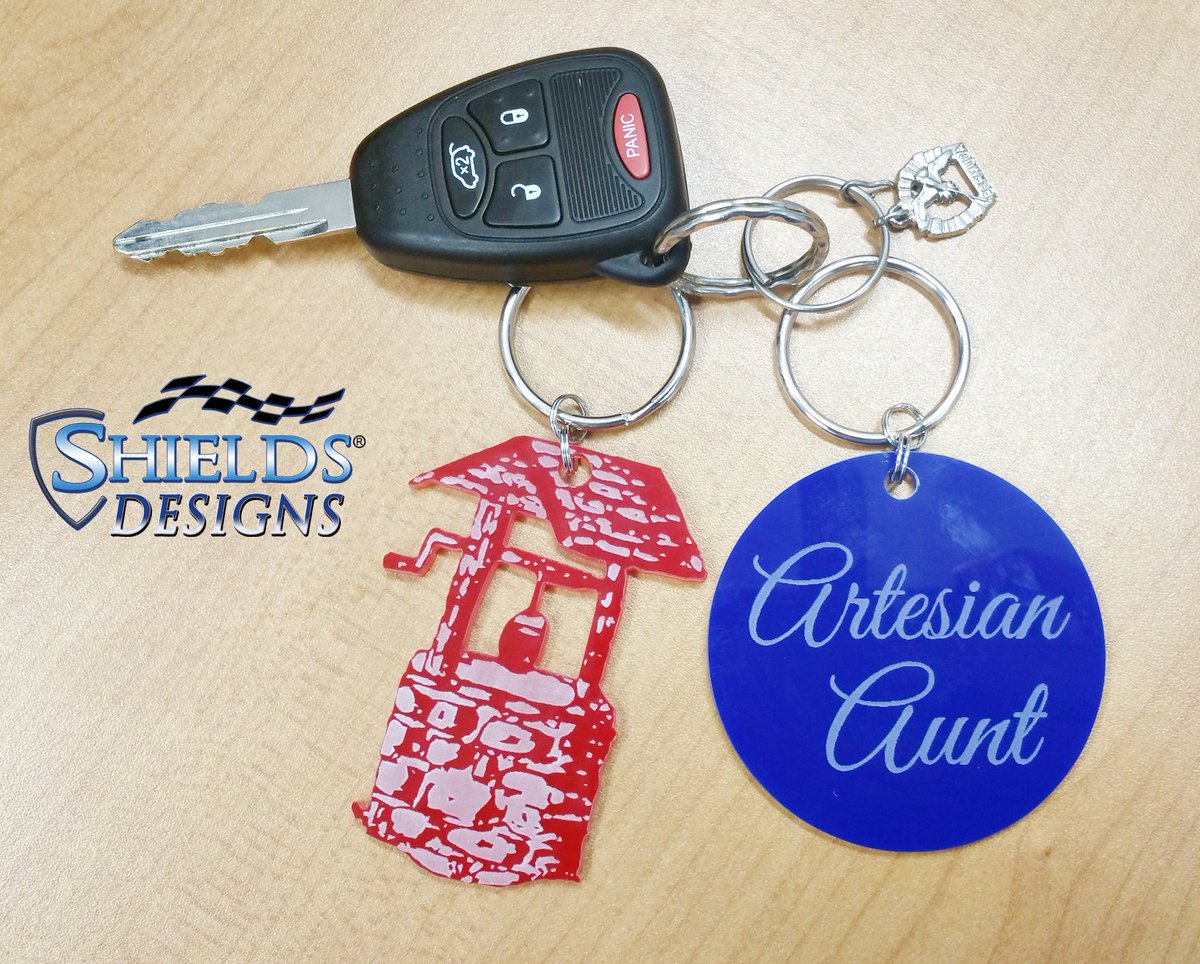 shieldsdesigns's tweet photo. Custom laser cut and engraved key chains! https://t.co/Vketbz8BKL