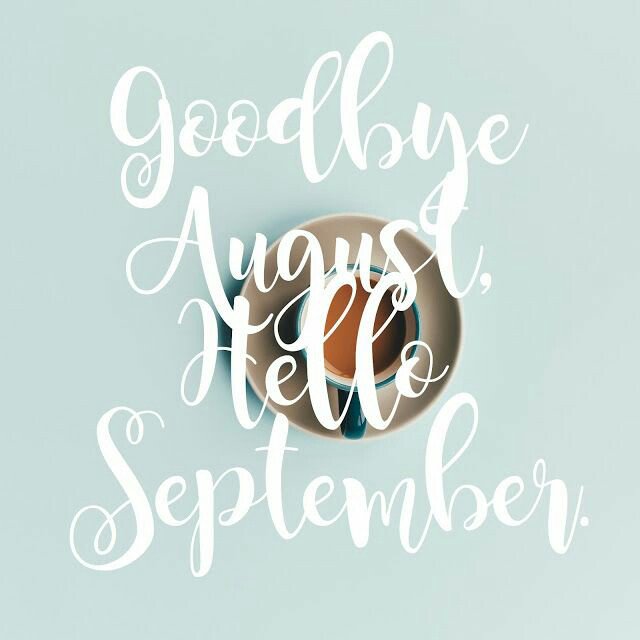 #helloseptember #goodbyaugust 
modamovaevents.com