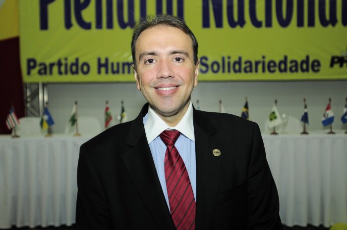 vingalhardo's tweet photo. PHS RECEBEU R$ 3,8 MILHÕES DE FUNDO PARTIDÁRIO, MAS FUNCIONÁRIOS ESTÃO SEM SALÁRIO - https://t.co/BeBRyorCRV https://t.co/X48zdL0jP9