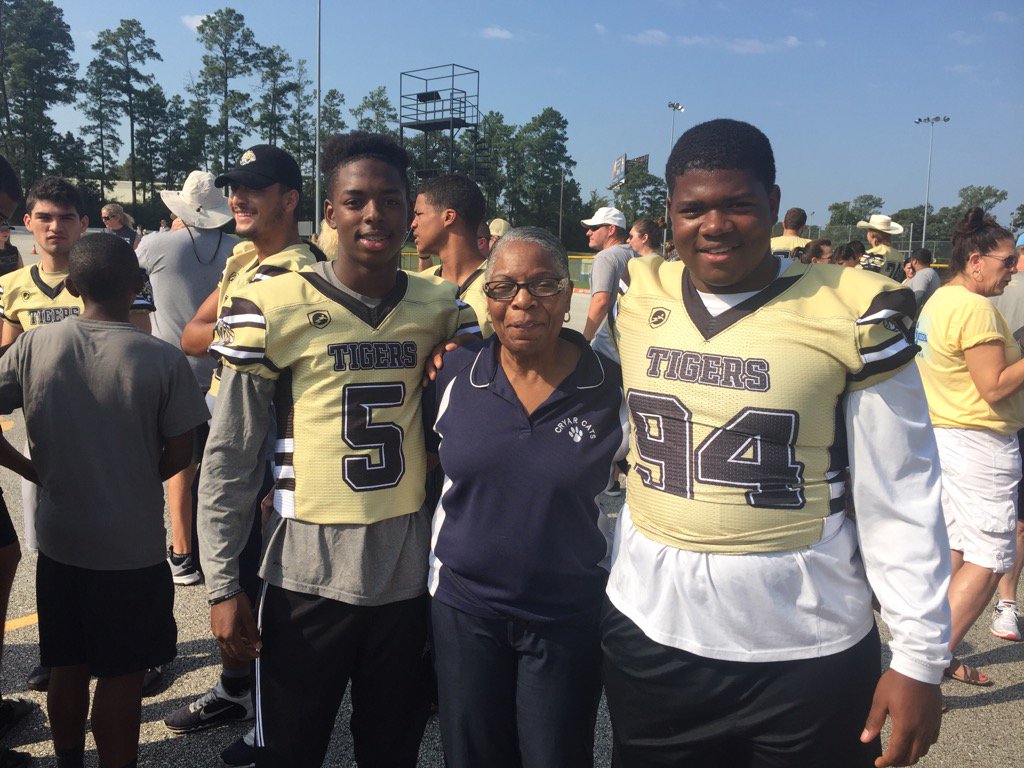 CHS Tiger Football tweet media