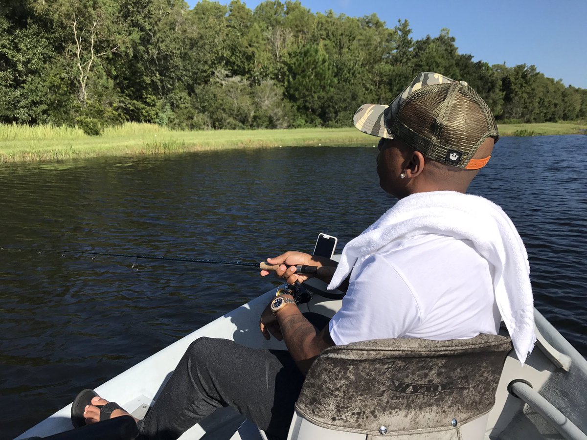 plies tweet picture