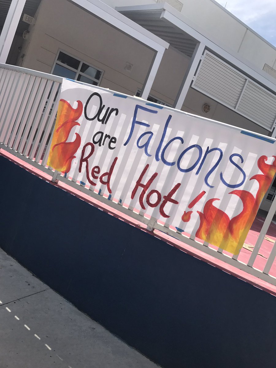 FHH_FalconFury's tweet photo. Who's #FalconReady for tonight's ๐ game vs. @SantalucesHS? It's home at 7pm!! #FridayNightLights @thefalcongrind https://t.co/B9R79LZWUz