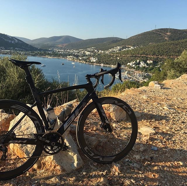 bh_bikes_usa's tweet photo. Bodrum - Turkey #bhbikes #cikla #bici #bodrum : @gustavo.penaherrera.7 https://t.co/hjzaHJ87cv