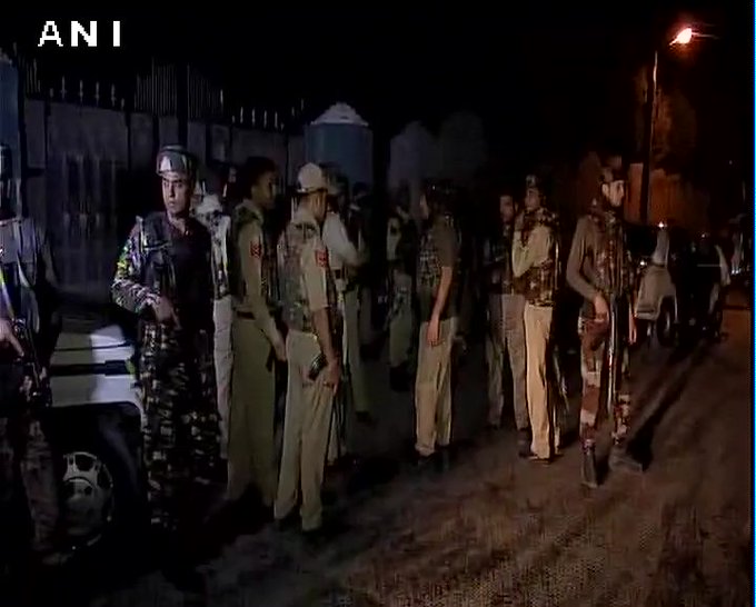 View image on Twitter