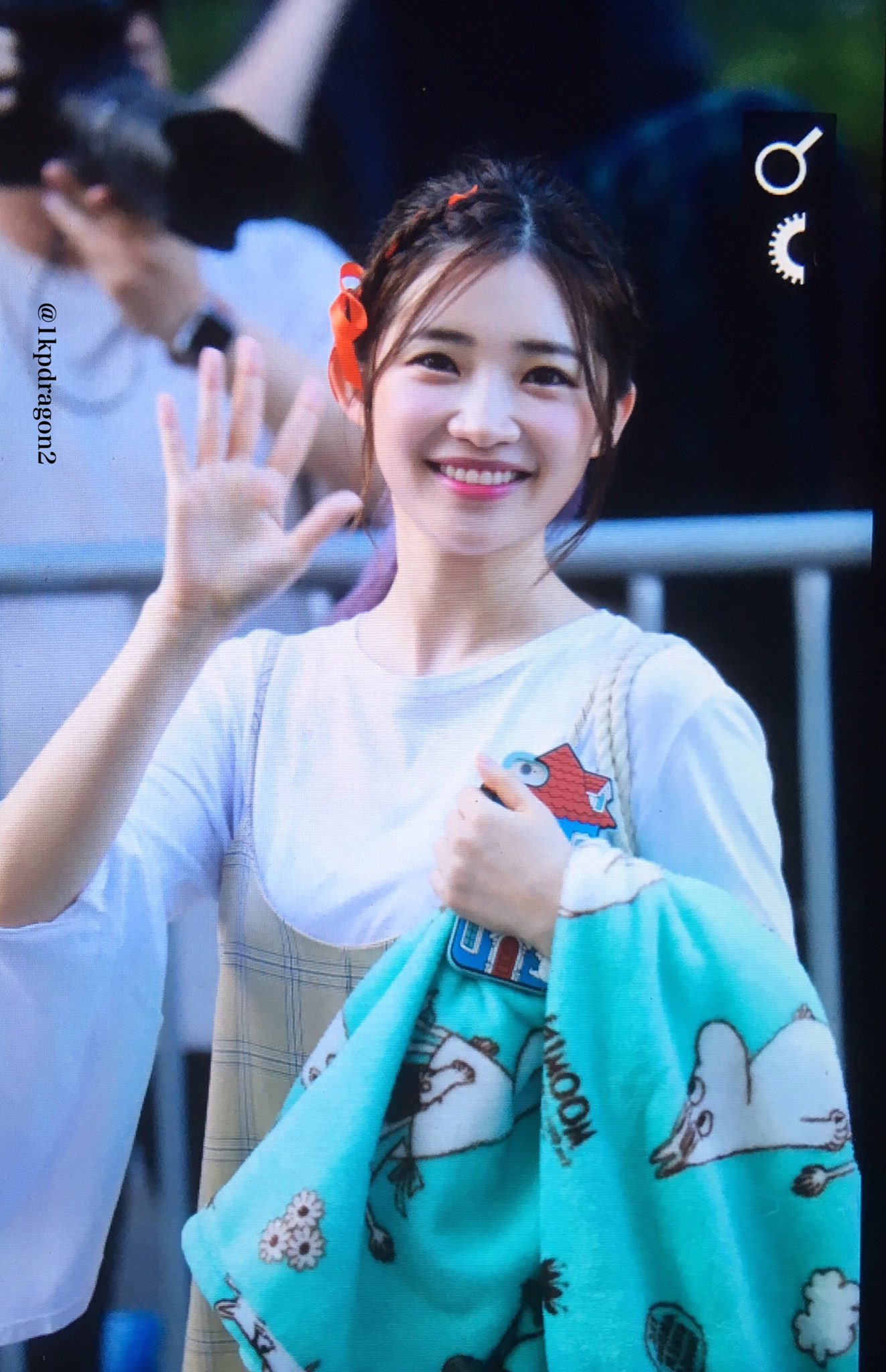 DIpcptEVAAItDHG.jpg:orig