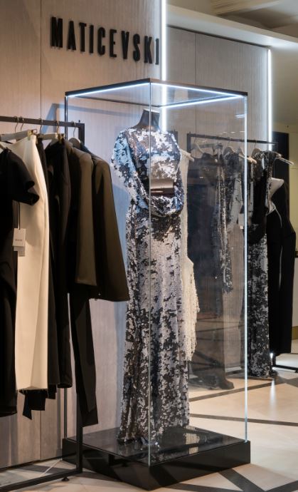 Millington3D's tweet photo. MA PRODUCE: A powerful retail pop up for @Toni_Maticevski @theofficialselfridges https://t.co/RULy6vCpOg