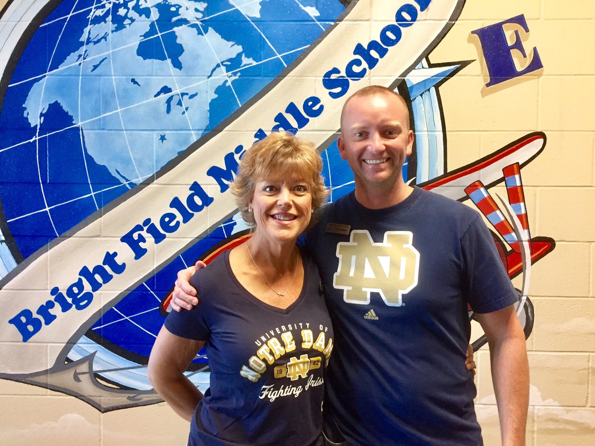 BfmsBentonville's tweet photo. Happy Birthday Gail and @AGaffigan. Have a fabulous day. @Bentonville_PS #whereexcellencelives #birthday #BFMSROCKS https://t.co/GNagXbSVbx