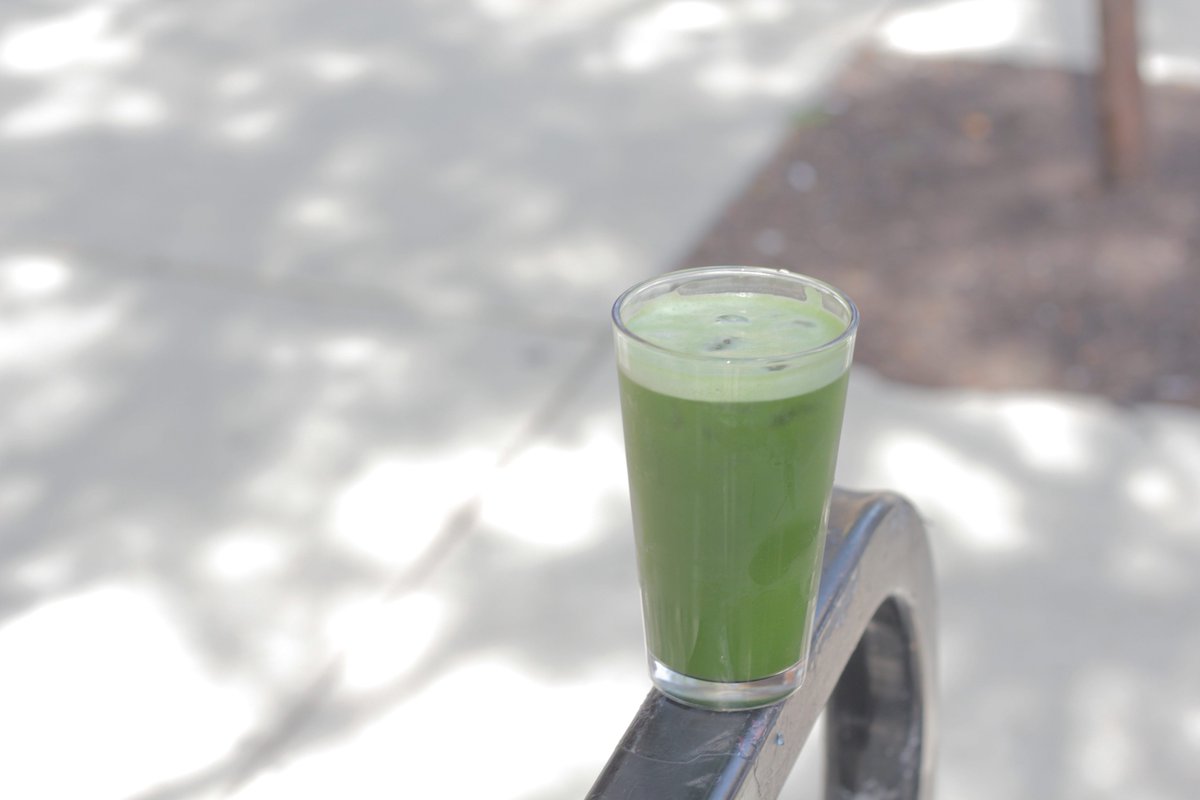 xuan_tea's tweet photo. Think coffee gets you going, #chicago? Try our iced #matcha. https://t.co/ElqjahK6lT