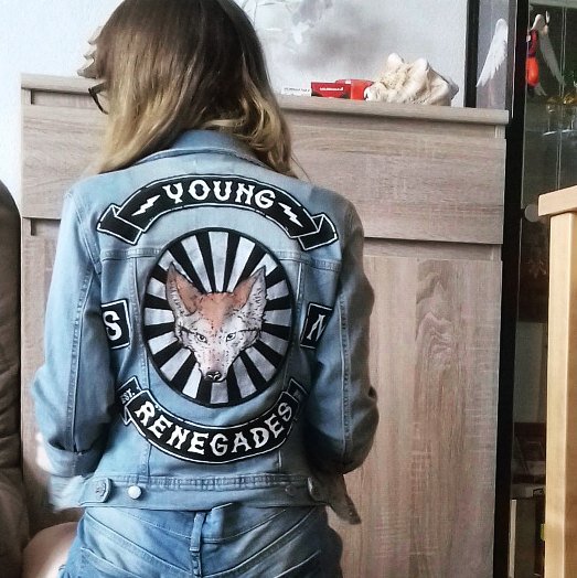 Dynaasy's tweet photo. Eh @AllTimeLow! Can I be a part of the band now?
@AlexAllTimeLow @JackAllTimeLow @zackalltimelow @riandawson
#AllTimeLow #LastYoungRenegade https://t.co/HZO1TFA5y5