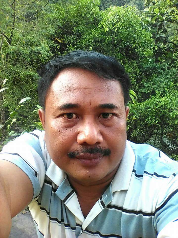 DenzzellR's tweet photo. Jangan mencintai 
Kelebihan nya sajaa.. 
Cintailah dengan ke kurangan nya..
Agar kau mengerti apa arti nya cinta,,, https://t.co/0qGxjBD3xc