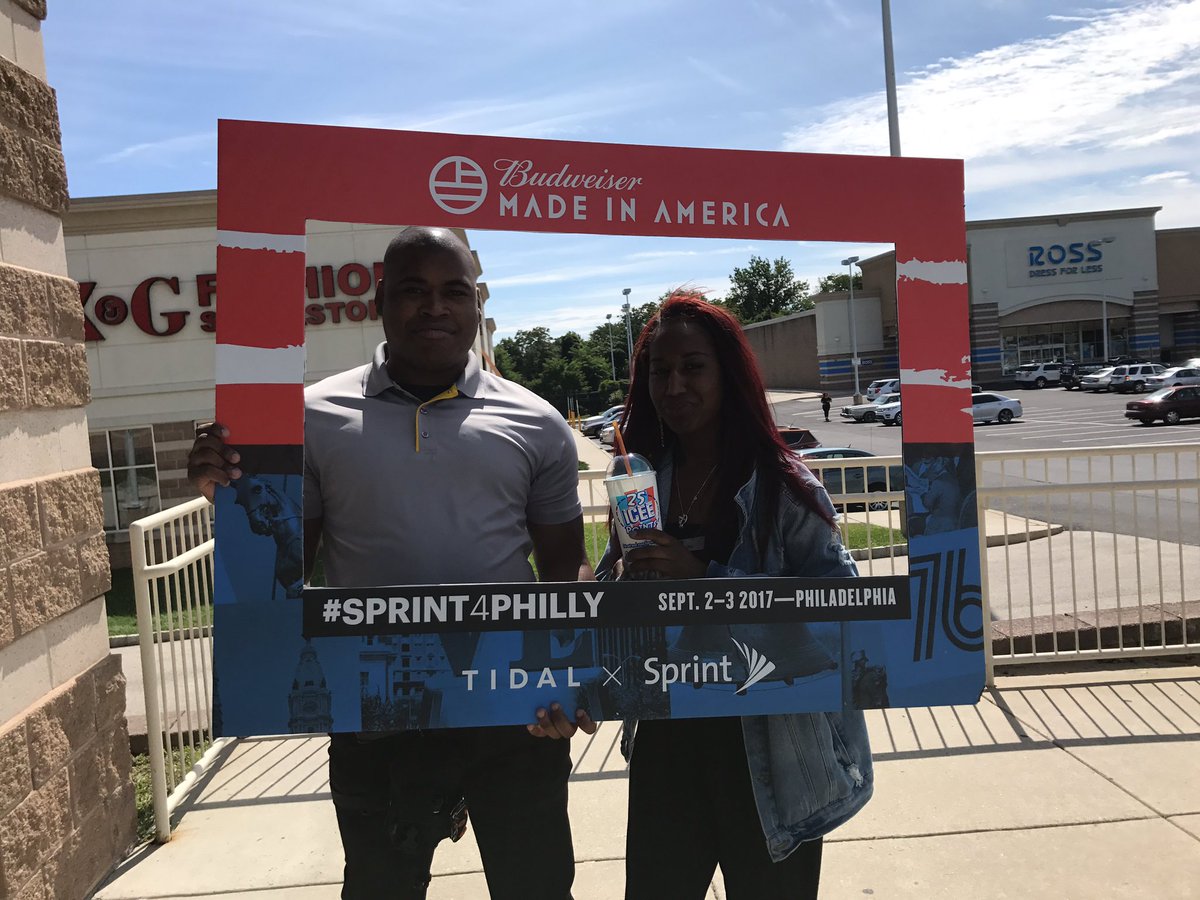 Cherokee215's tweet photo. #tidalXSprint #sprint4philly @store1448 https://t.co/AAg87wlttN