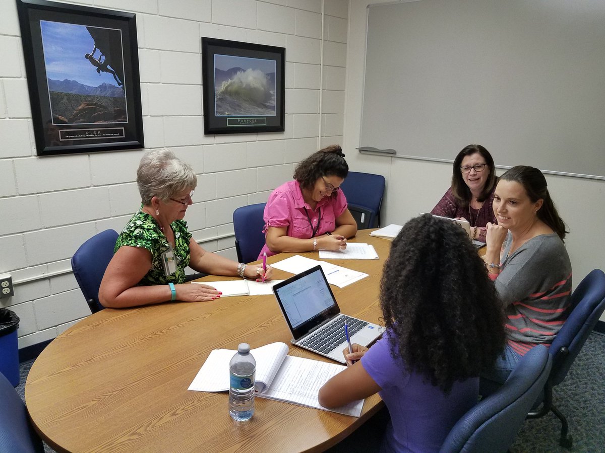 Substitute Teacher planning! HR is ready to bring in even more substitutes!! #HRTEAMLCS <a href="/lakeschools/">Lake County Schools</a>