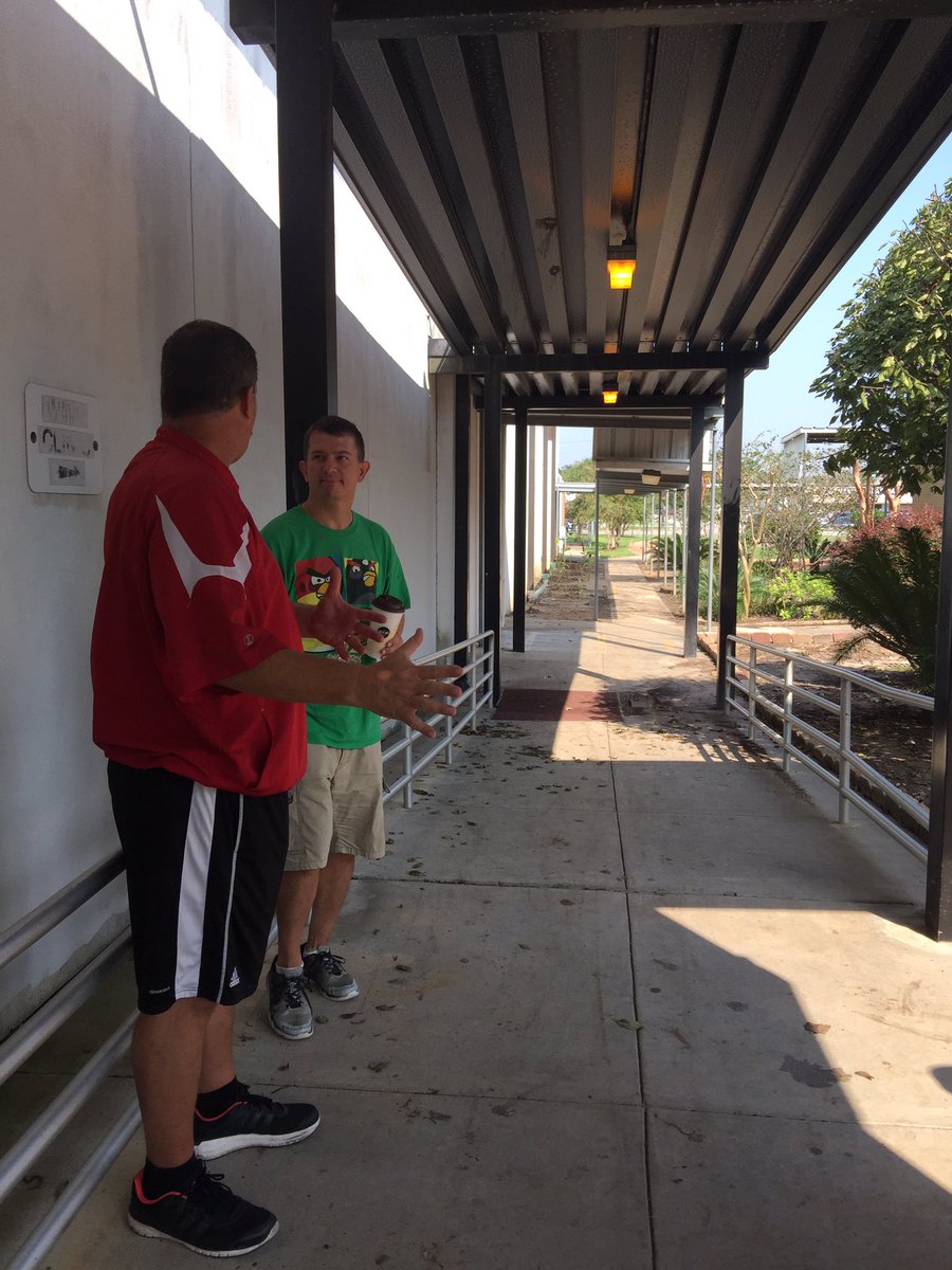 SoHo_Football's tweet photo. SHHS coaches at Matthys Elementary @AthleticsPISD @andreawenke @PasadenaISD_TX #DTrain #trojanRED https://t.co/Eimb6XmRhs