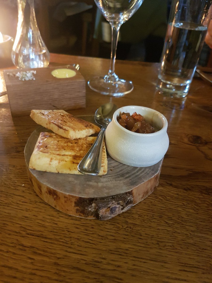 The Star Inn, Harome, North Yorkshire livebytheforkblog.wordpress.com/2017/09/01/the…