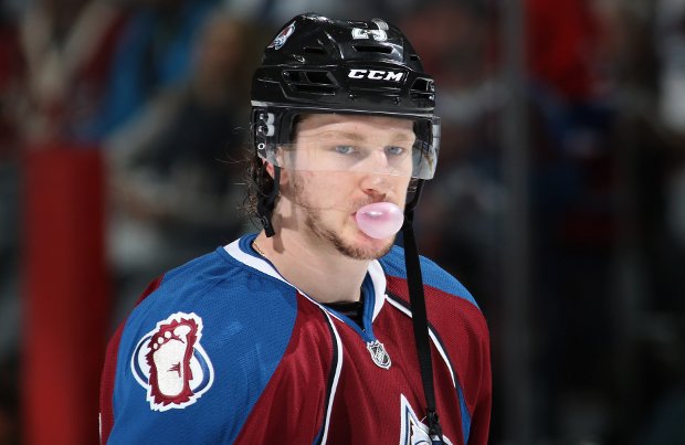 Happy birthday, Nathan MacKinnon!    