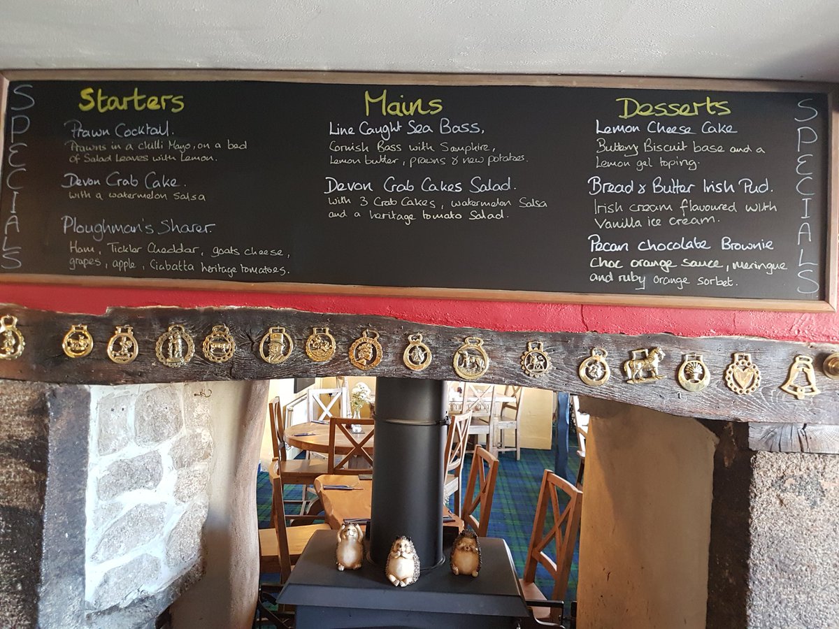 Specials tonight <a href="/thatch_cherryb/">The Old Thatch Inn</a>