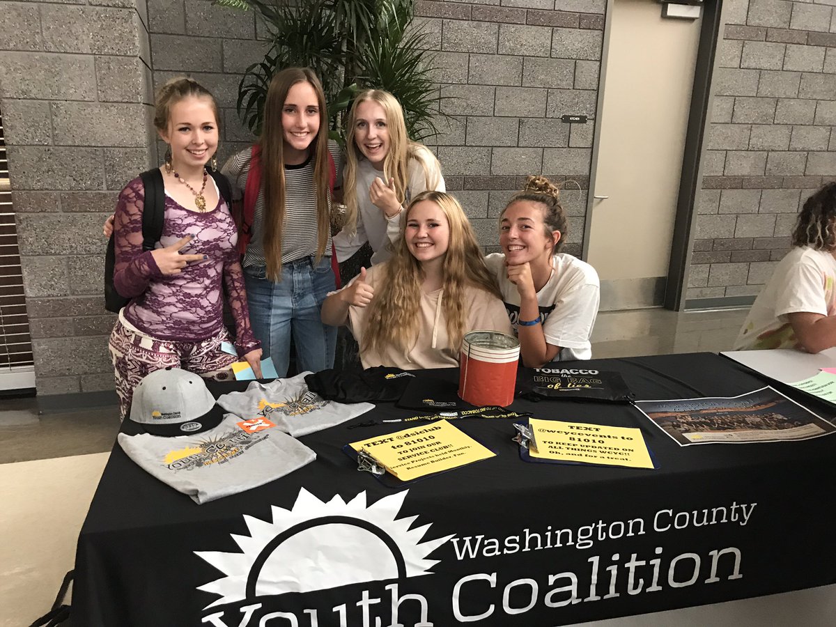 _WCYC_'s tweet image. Desert Hills club rushhh