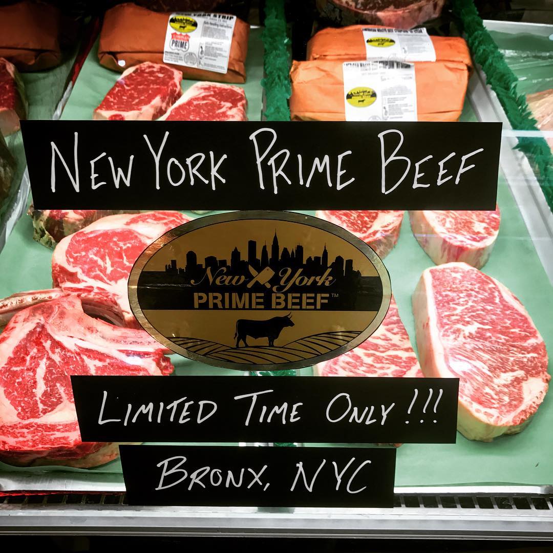 NYPrimeBeef's tweet photo. Hello Hamptons! 
Stop by our Pop Up Store
@ Schmidt's Market
120 North Sea Rd
Southampton, NY
8/31-9/4 
6am-6:30pm
#Hamptons #LaborDay https://t.co/zKhFPJ3iI3